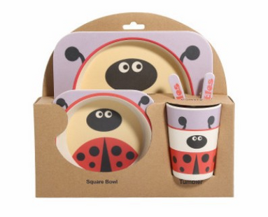Stoviglie in bamboo bio atossico per bambini