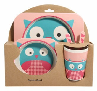 Stoviglie in bamboo bio atossico per bambini