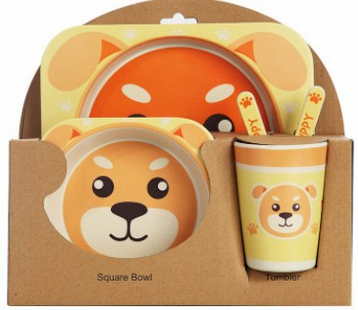 Stoviglie in bamboo bio atossico per bambini