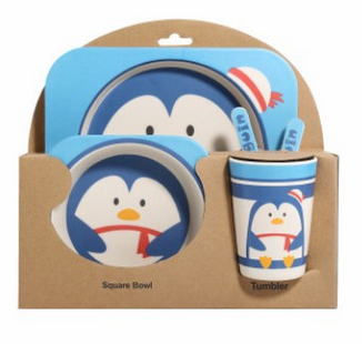 Stoviglie in bamboo bio atossico per bambini